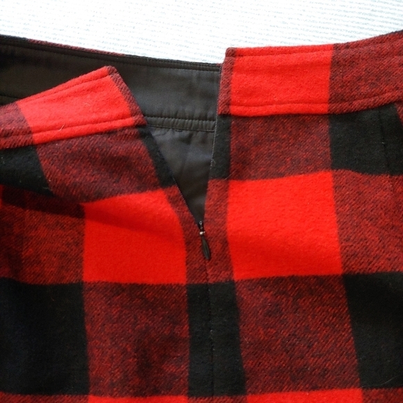J. Crew Check Skirt Size 4, Red/Black - Picture 5 of 10
